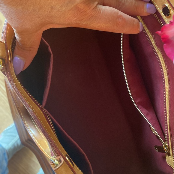 LV bag color  wine Good condition! - Picture 4 of 7
